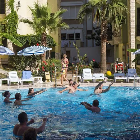 Garden Club Курортный комплекс 4*