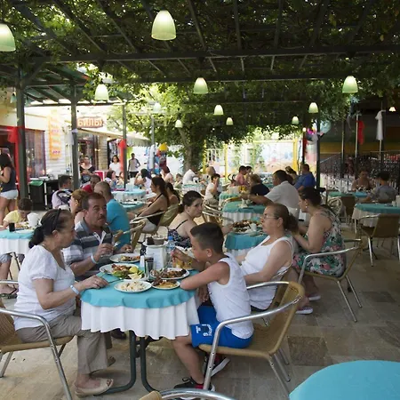Garden Club Курортный комплекс 4*